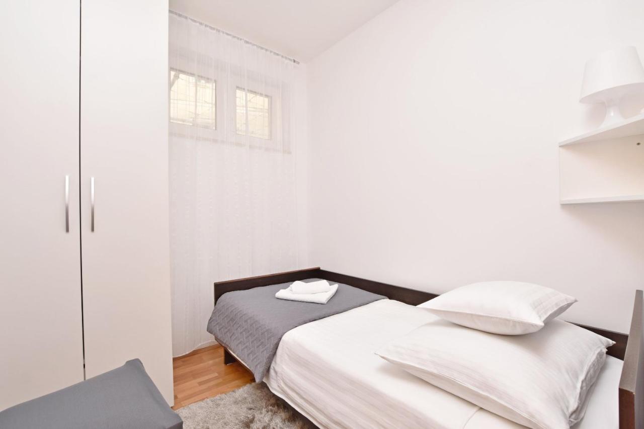 Apartment Mate Omiš Zewnętrze zdjęcie