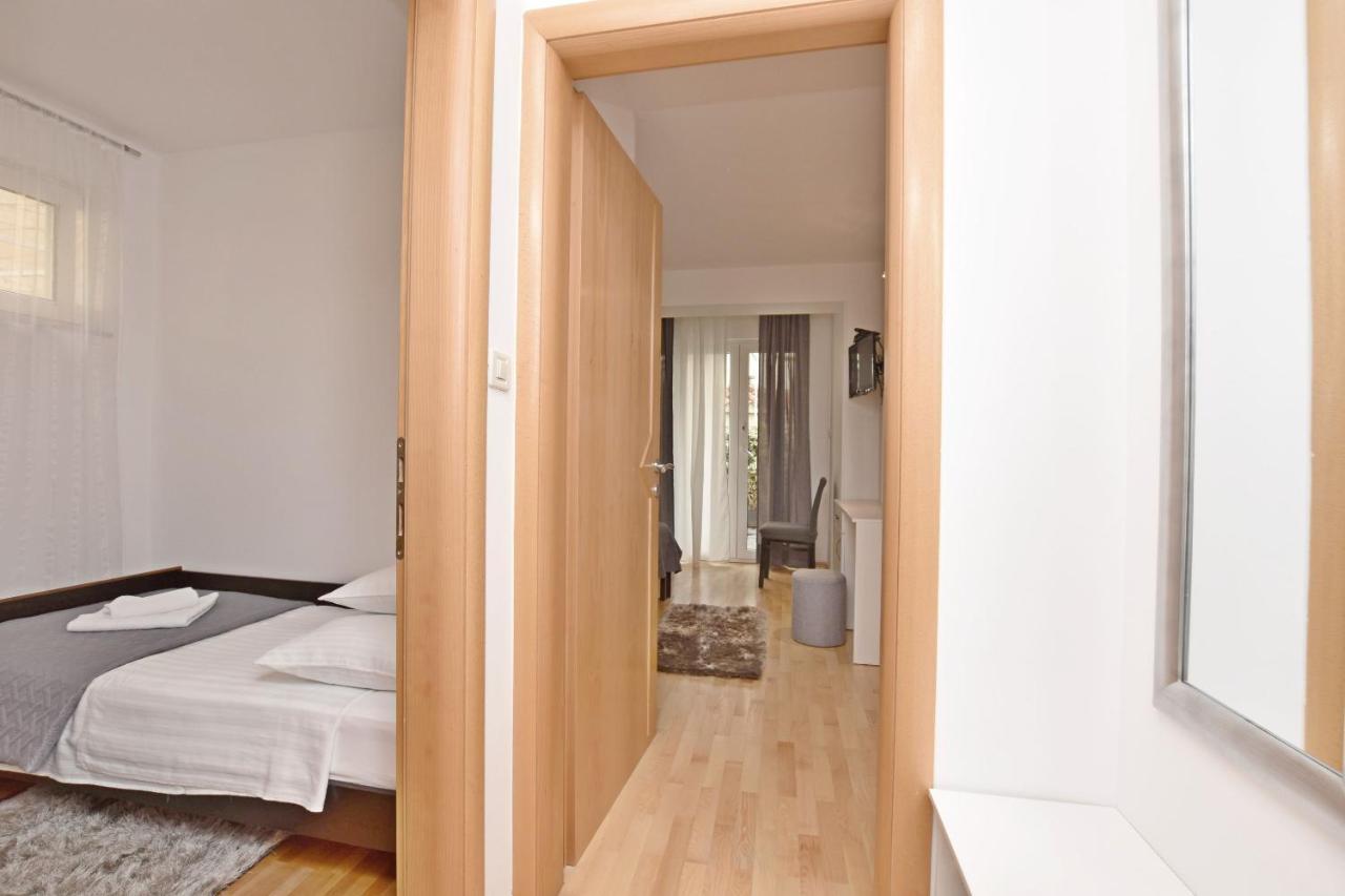 Apartment Mate Omiš Zewnętrze zdjęcie