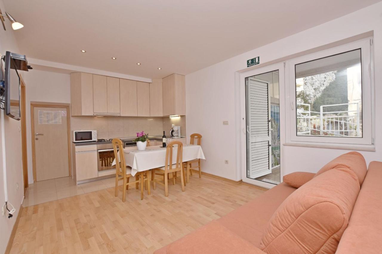 Apartment Mate Omiš Zewnętrze zdjęcie