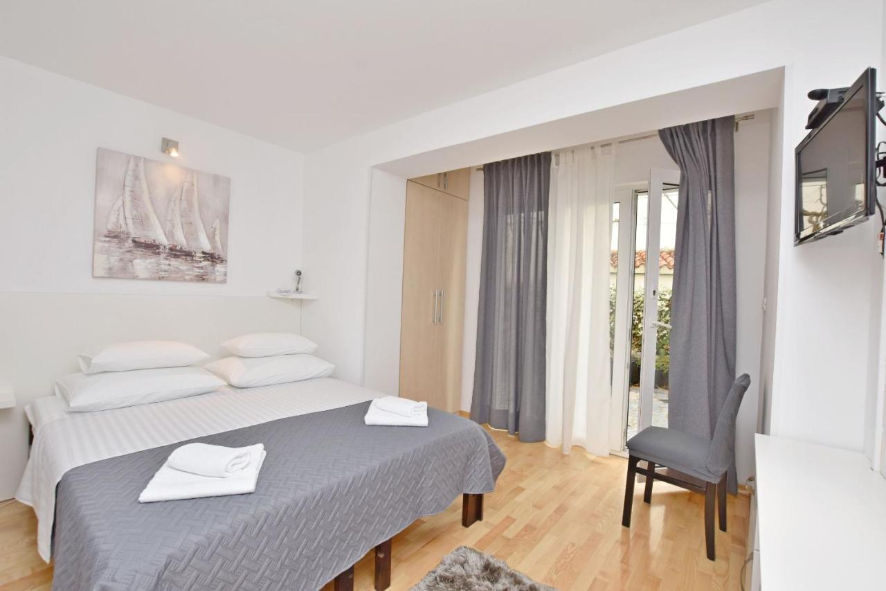Apartment Mate Omiš Zewnętrze zdjęcie